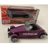 Plymouth Prowler Motor Max Escala 1/64